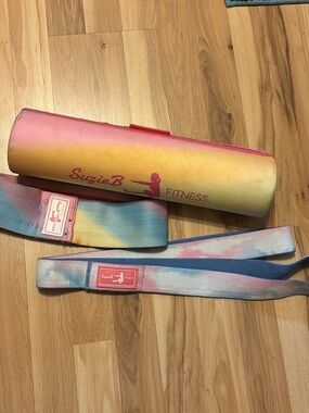 suzie b fitness glute band, long band and barbell pad rainbow